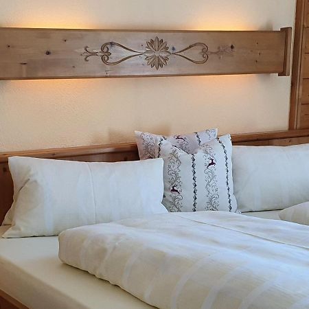 Gaestehaus Tirolergruss Pettneu am Arlberg Bagian luar foto